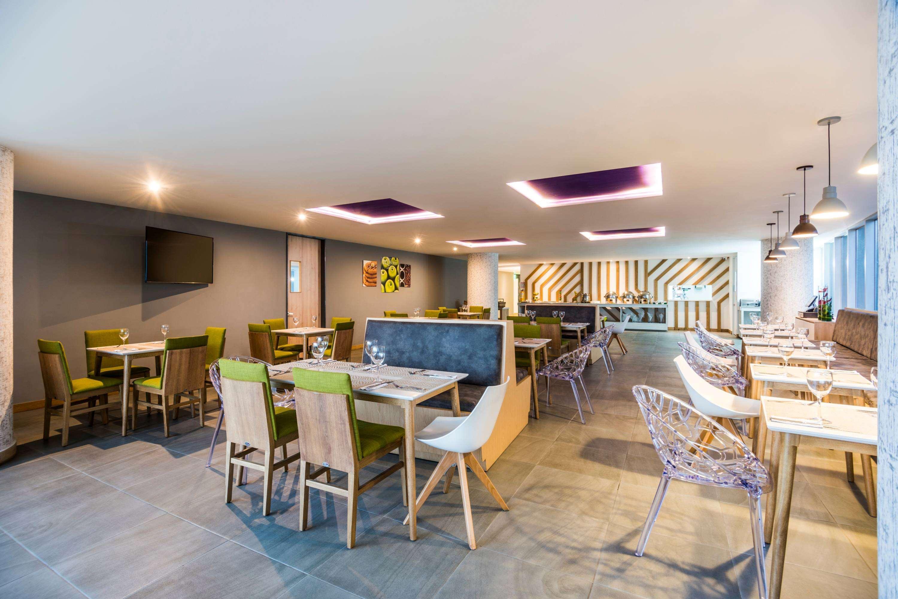La Quinta By Wyndham Medellin Hotell Eksteriør bilde